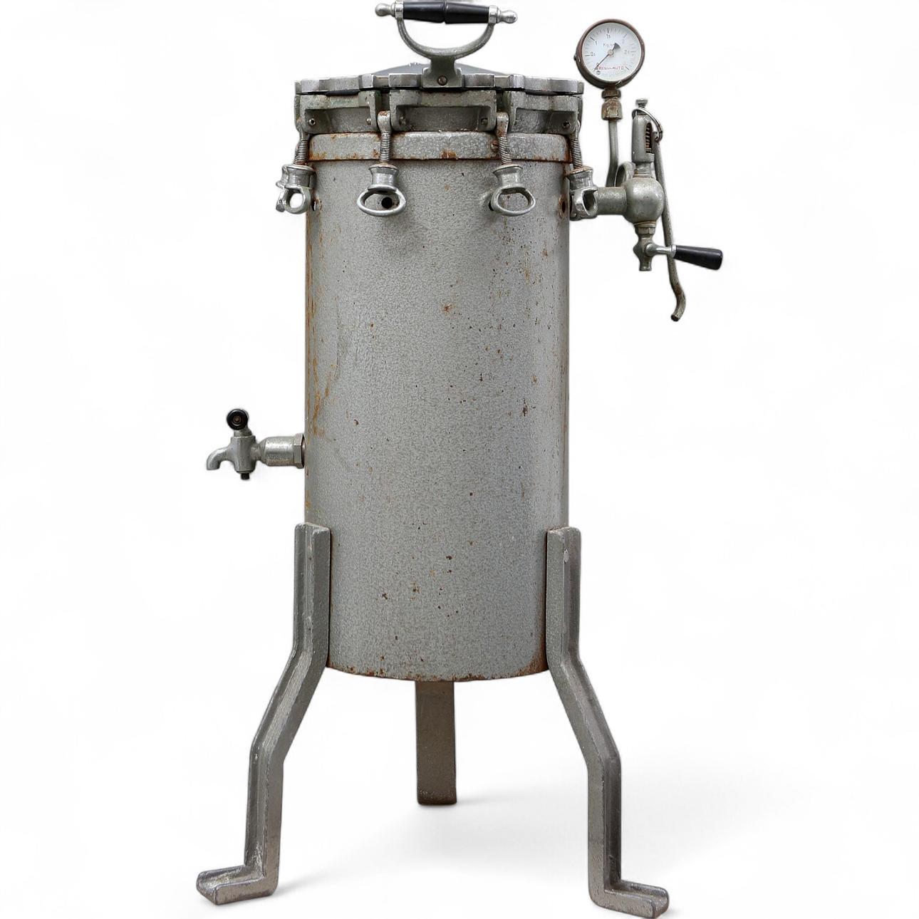 Vintage-lääkeautoklaavi, noin 1950.