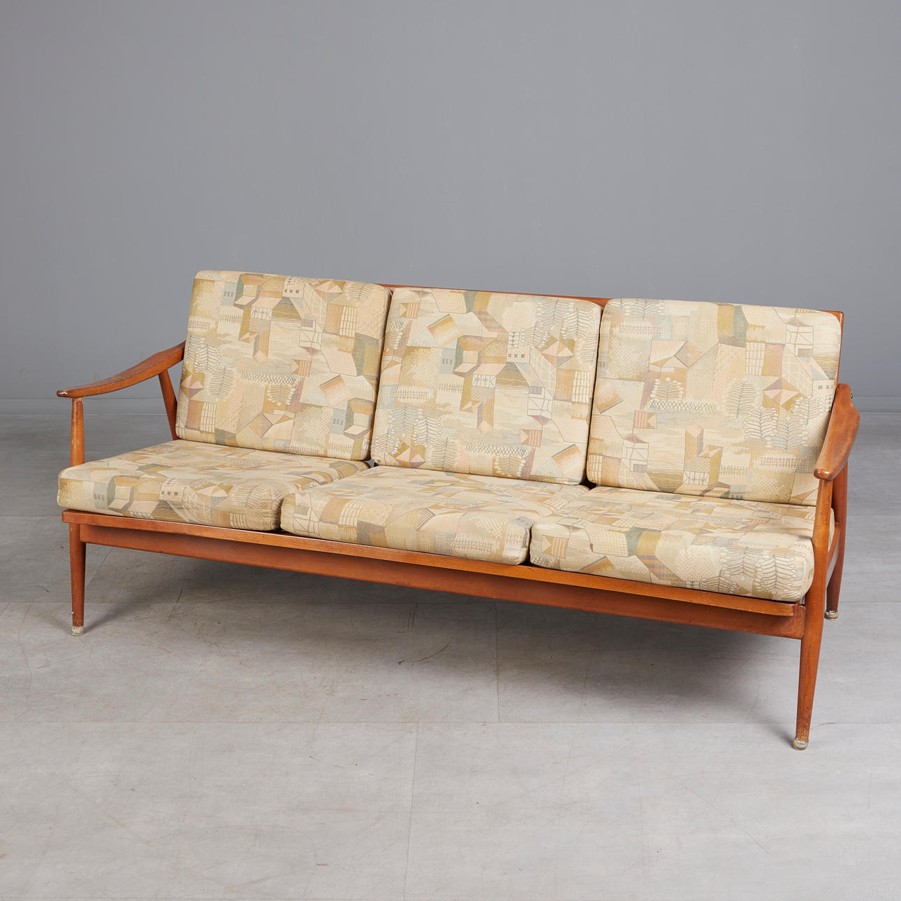 Three-seater/sofa, beech, fabric, 1950s, Germany.