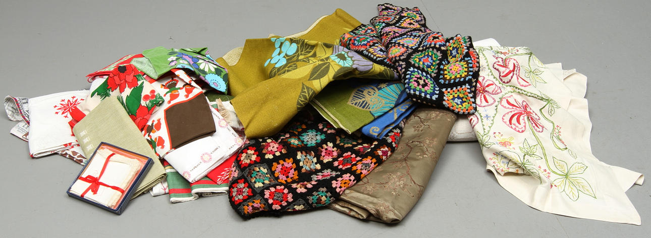 PARTI TEXTIL, bland annat juldukar, 1900-tal.