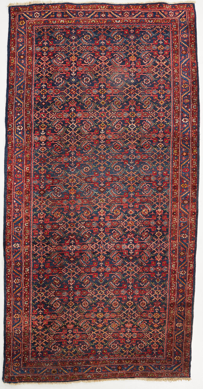 ORIENT TÆPPE. Persien, ca 310x160 cm.