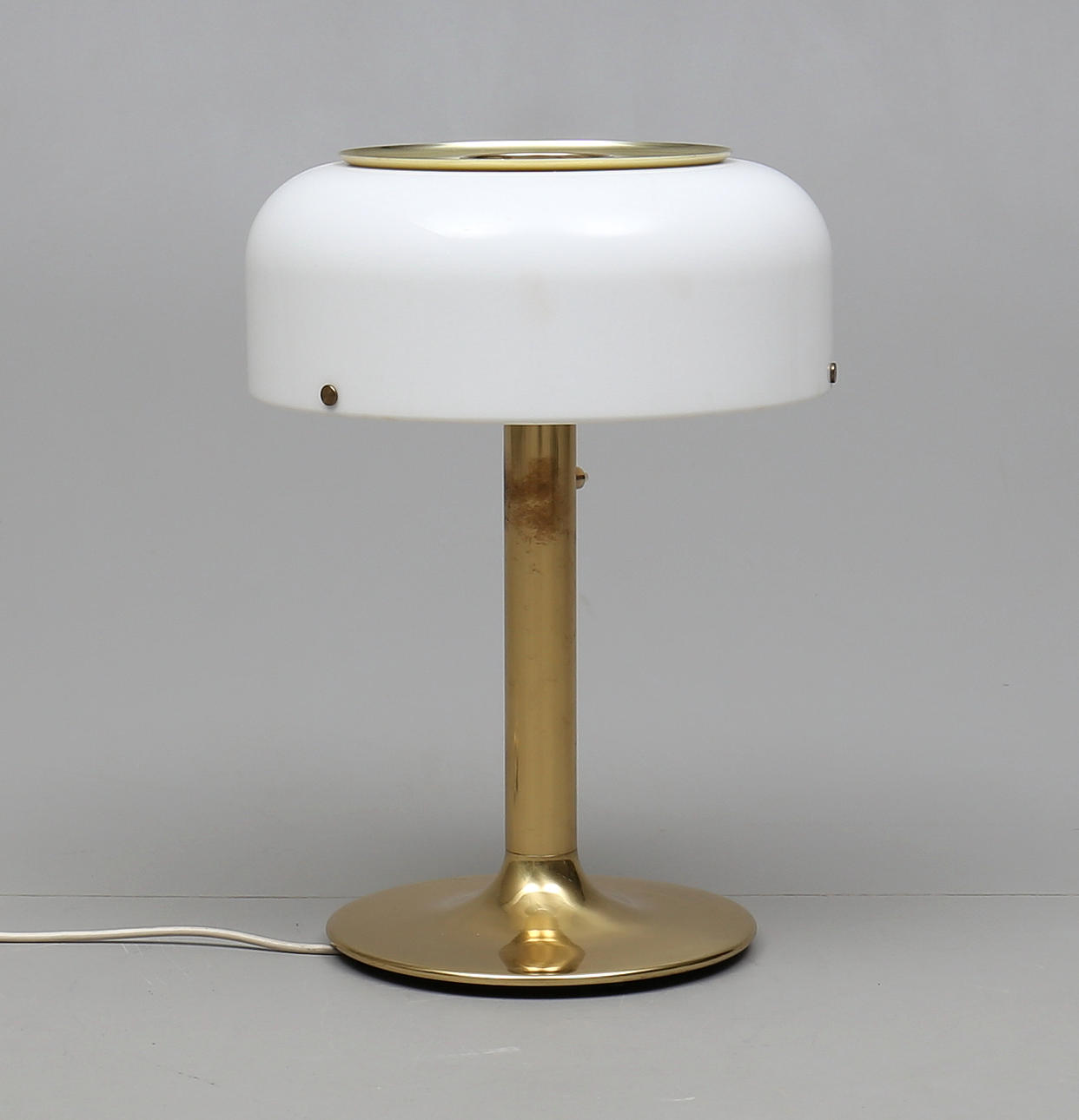 BORDSLAMPA, "Knubblingen", Ateljé Lyktan, Åhus, 1900-talets andra hälft.