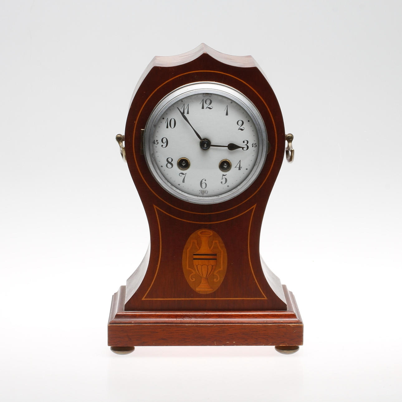 BORDSUR, tidigt 1900-tal.