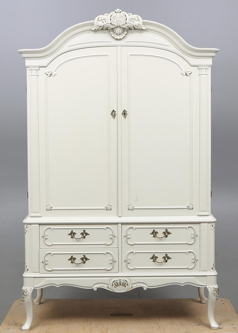 MATSALSSKÅP, rokokostil, 1900-tal.