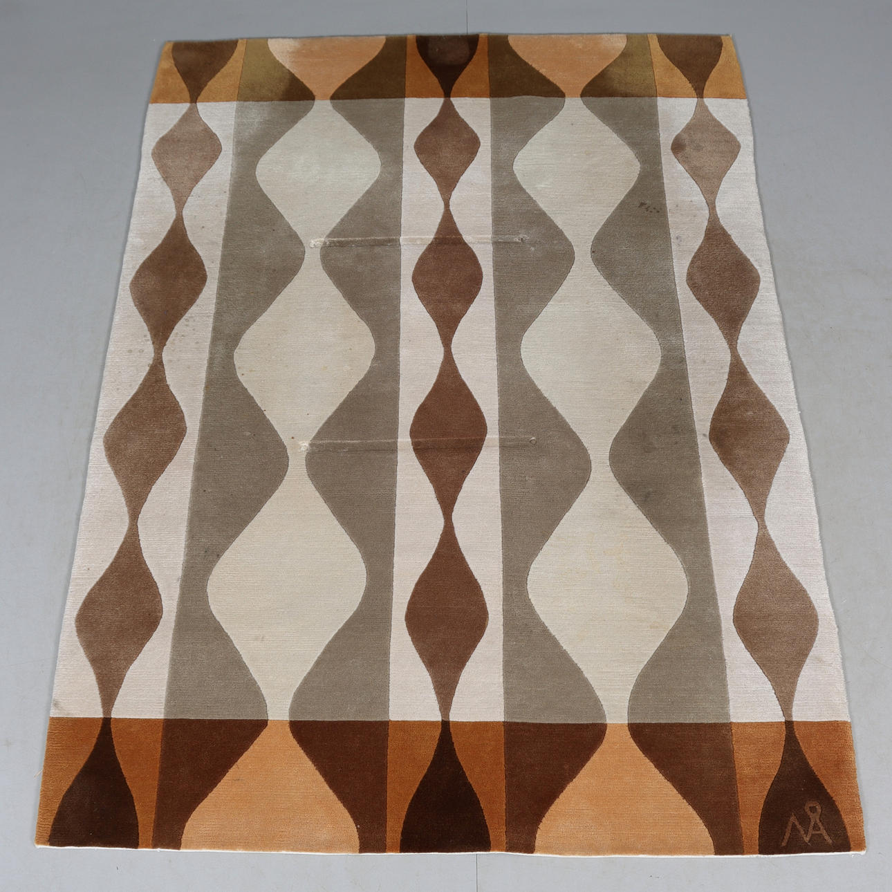 EIN TEPPICH, Malin Ångström, „Venus“, Axeco, 140 x 200 cm.