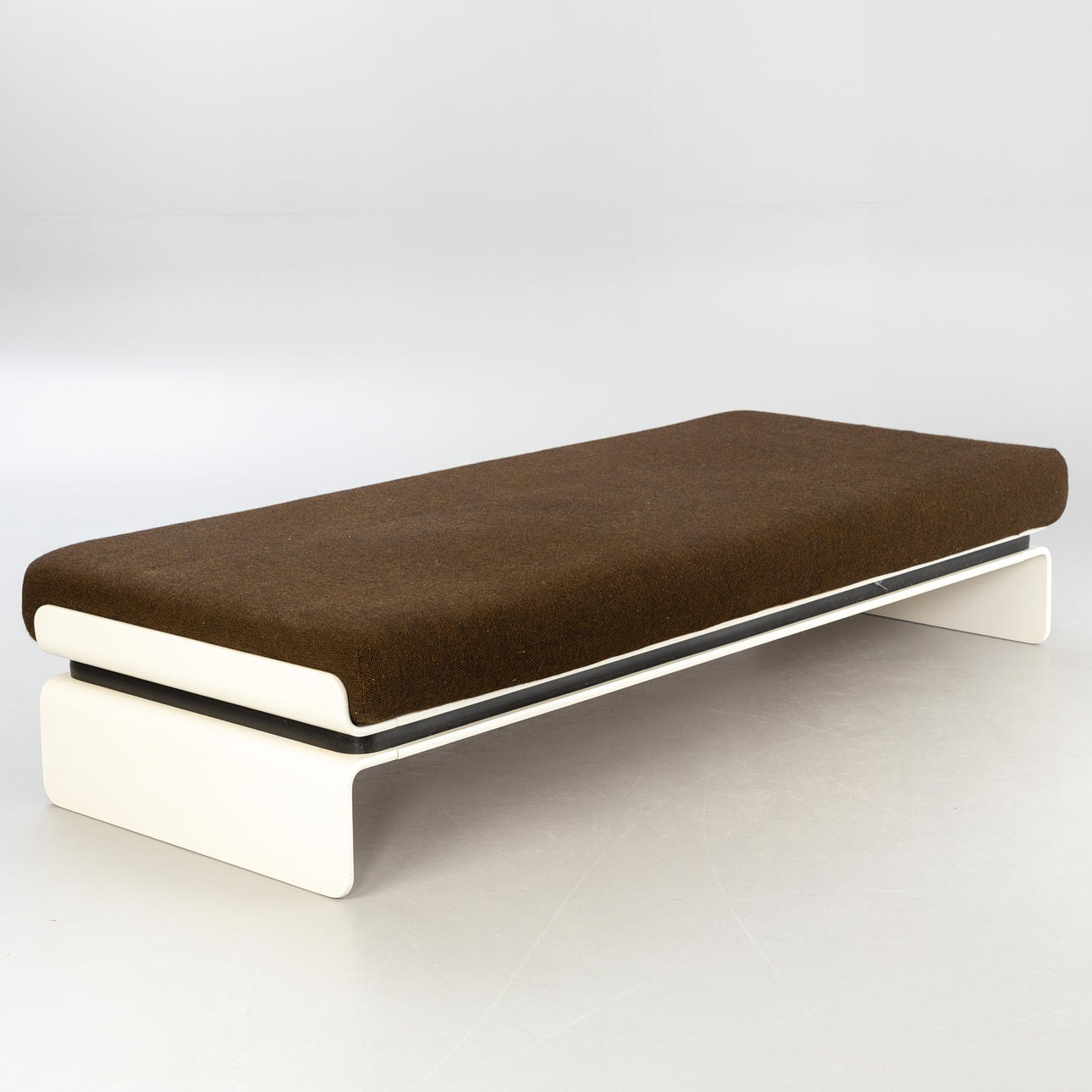 LUIGI COLANI. COR. Sofa/Daybed, 'Orbis' series, 1970s.