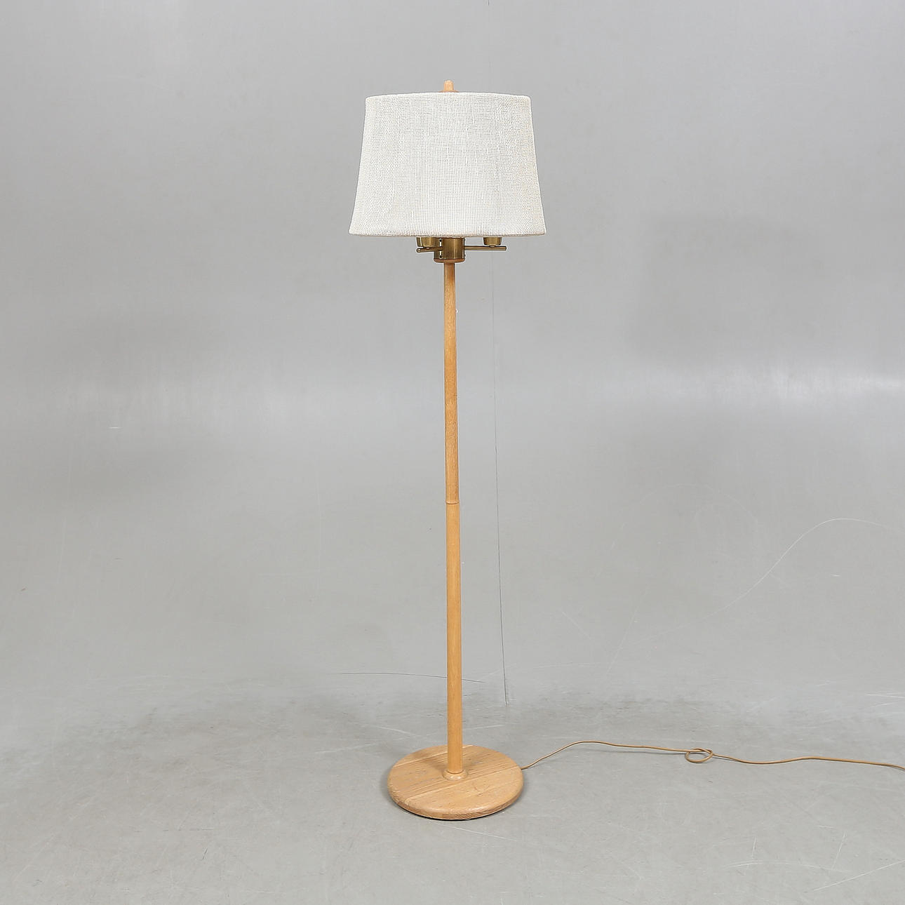 FLOOR LAMP, oak, STA, type 606.