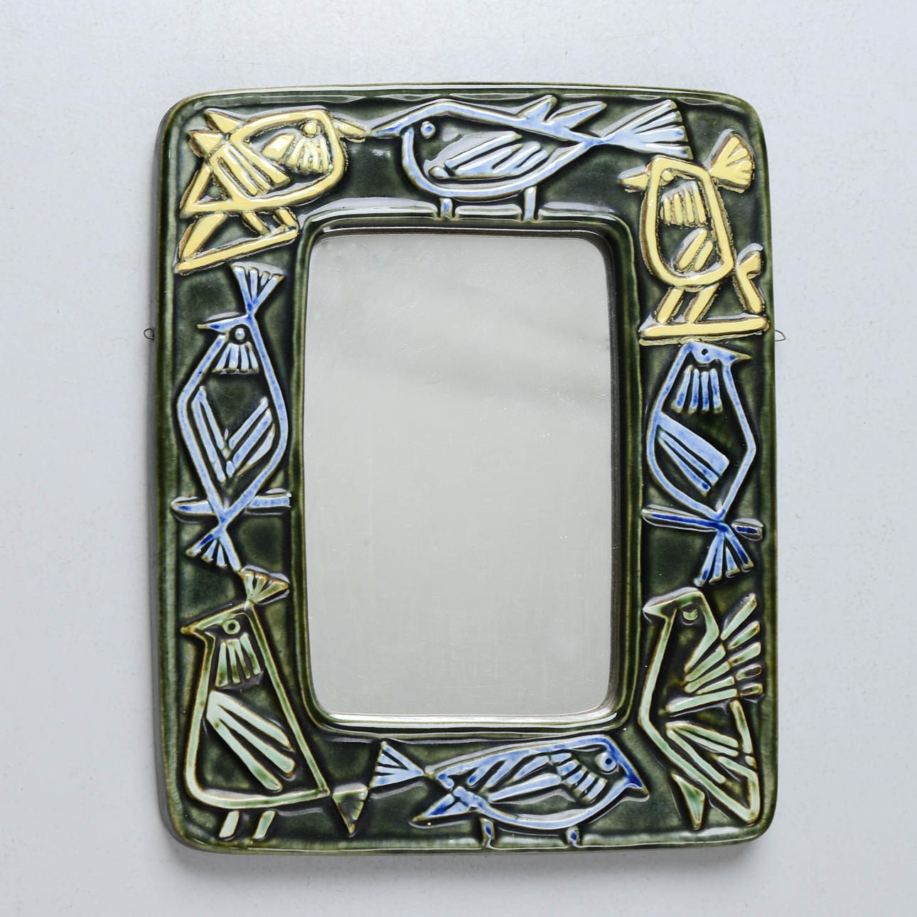 LISA LARSON. Espejo, gres, de la serie «Harlekin», Gustavsberg.