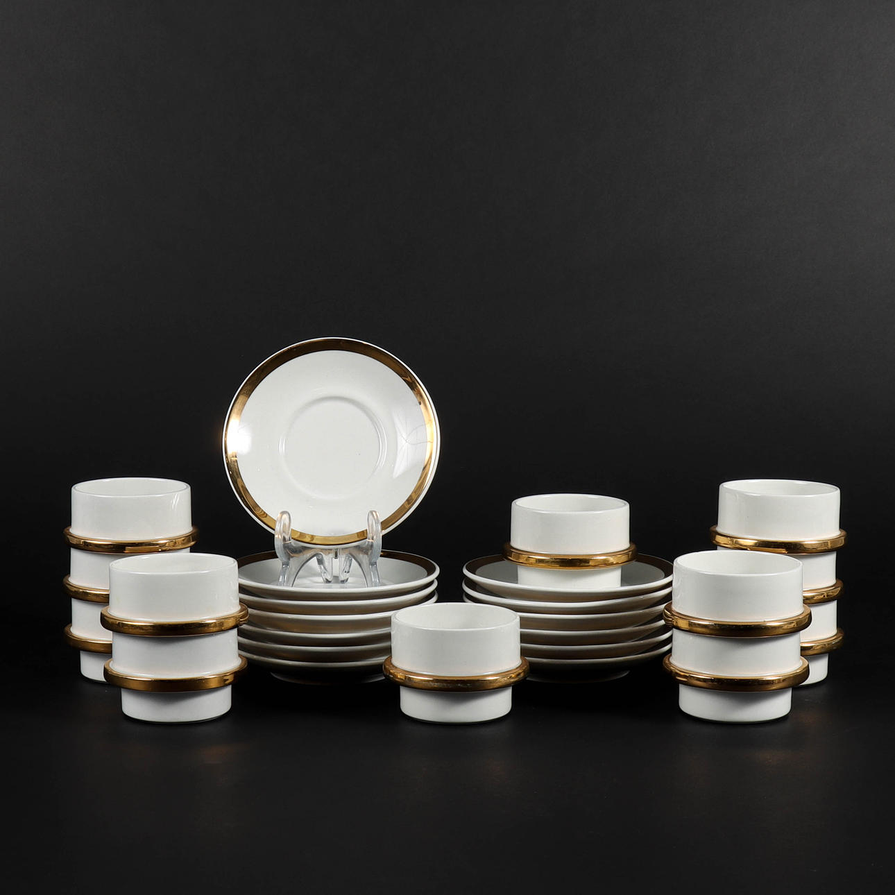 GÖRAN BÄCK „Kultavanne“, ein Kaffeeset Arabia.