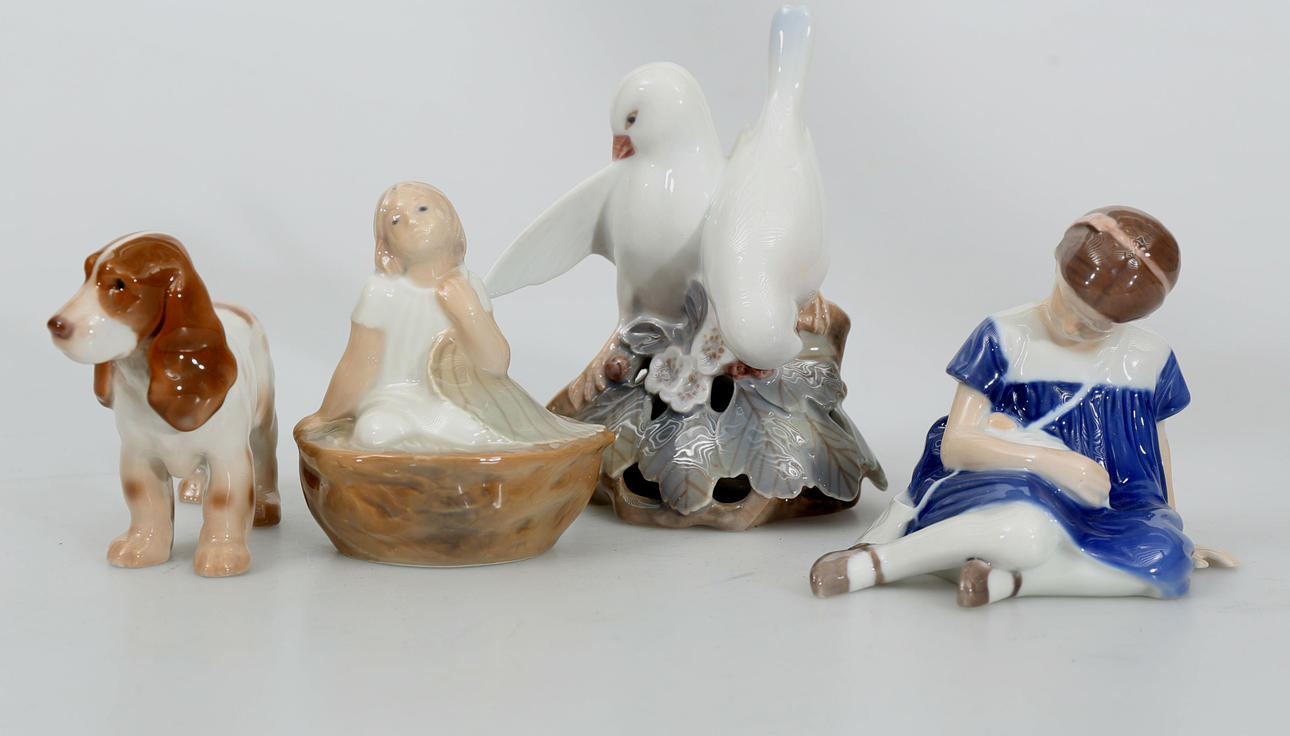 FIGURINER, porslin, 4 stycken, Bing & Gröndahl och Kunglig Dansk.