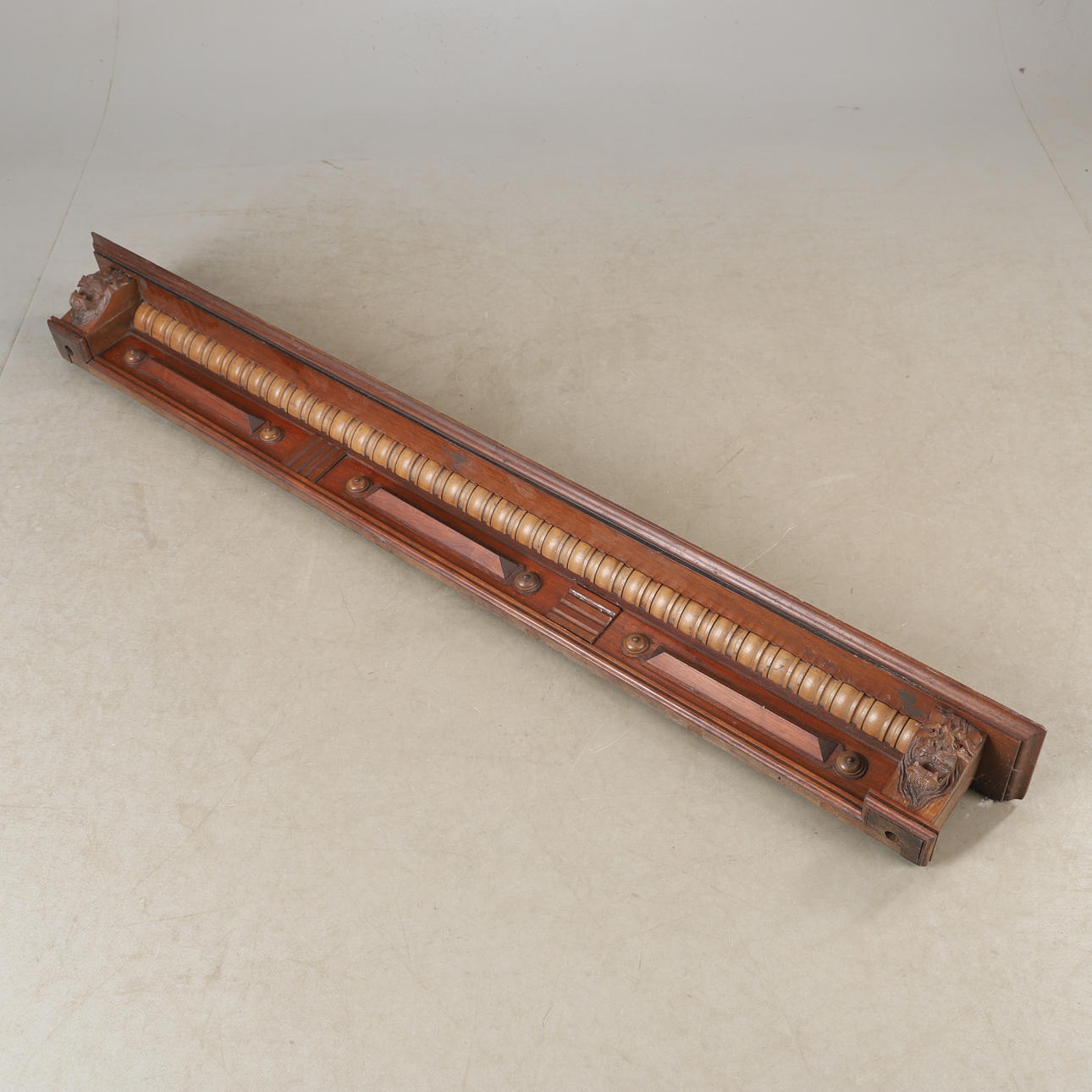 WANDREGAL, Mahagoni, Neorenaissance.