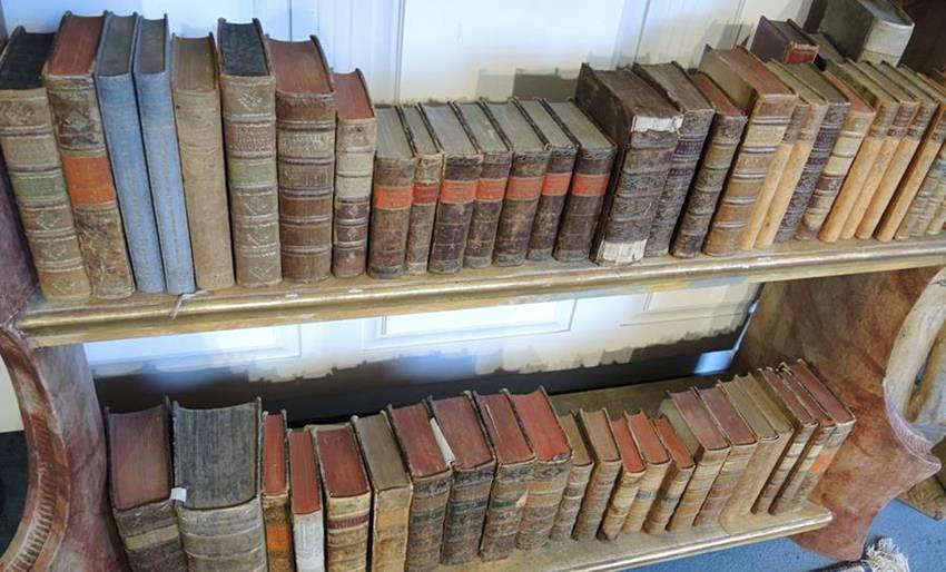 SAMMLUNG ANTIQUARISCHE BÜCHER.