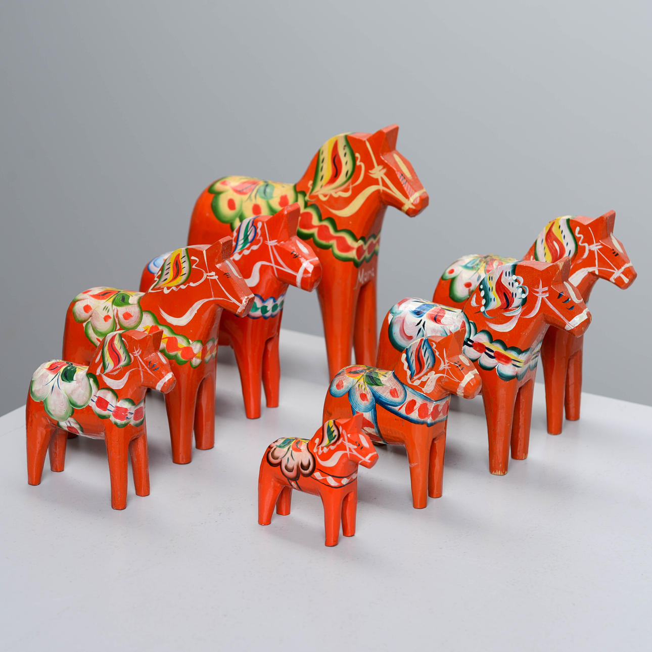 DALAHÄSTAR, 8 st, bl.a Nils Olsson, Nusnäs.