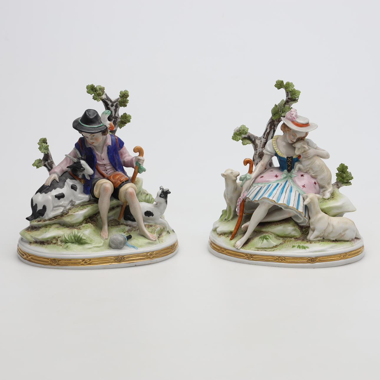 Ein Paar Porzellanfiguren, Scheibe Alsbach.