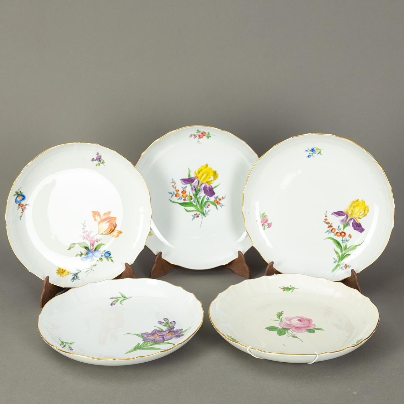 Meissen. 5 plates.