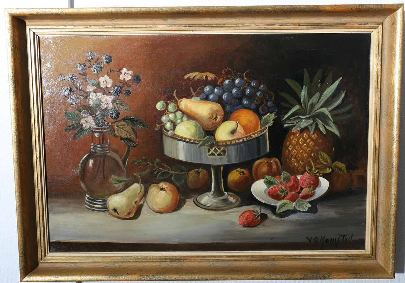 VALERIE OLSSON KOMSTAD. Olja på duk, Stilleben med frukter, signerad V O Komstad.