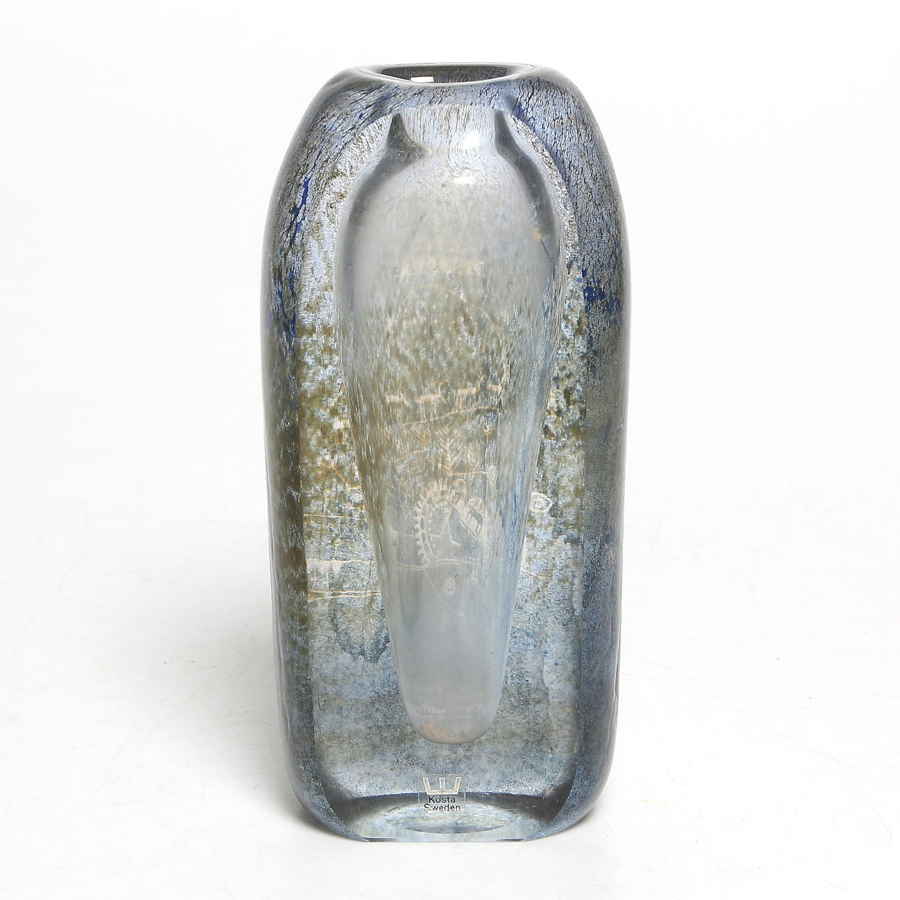 VAS, glas, runor, Göran Wärff, Kosta Glasbruk.