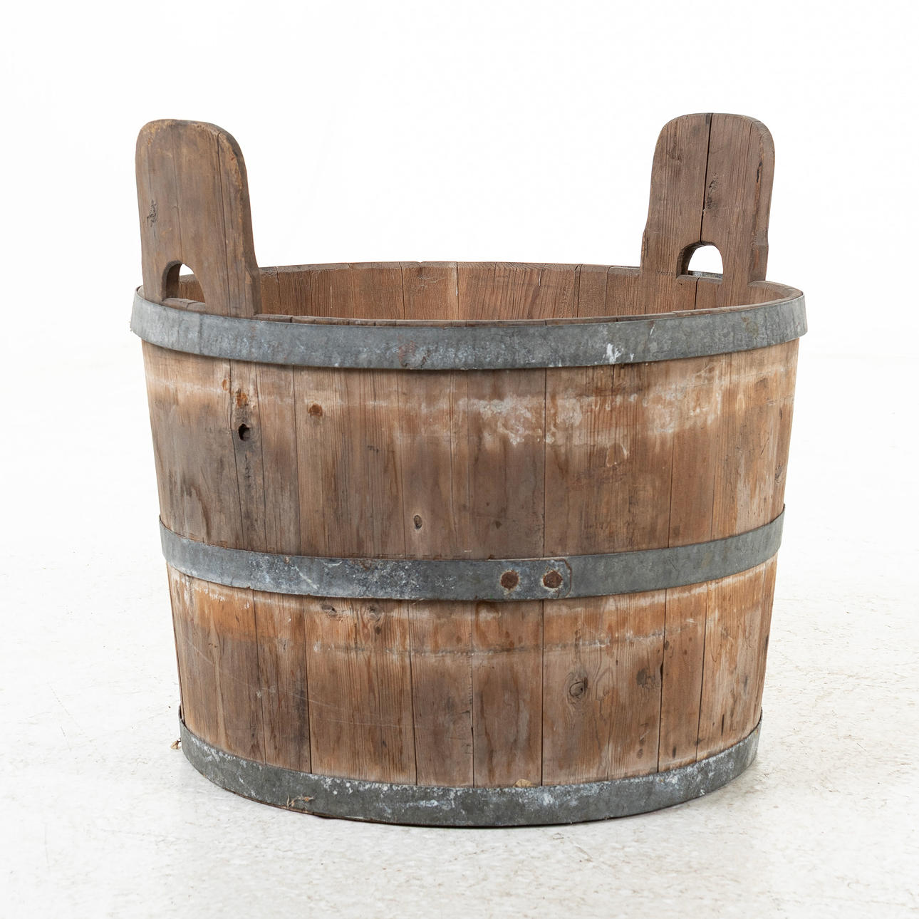 TUNNA, trä, allmoge.