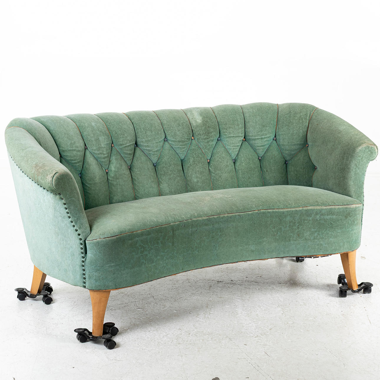 SOFA, geschwungene Form, 1940/50er Jahre.