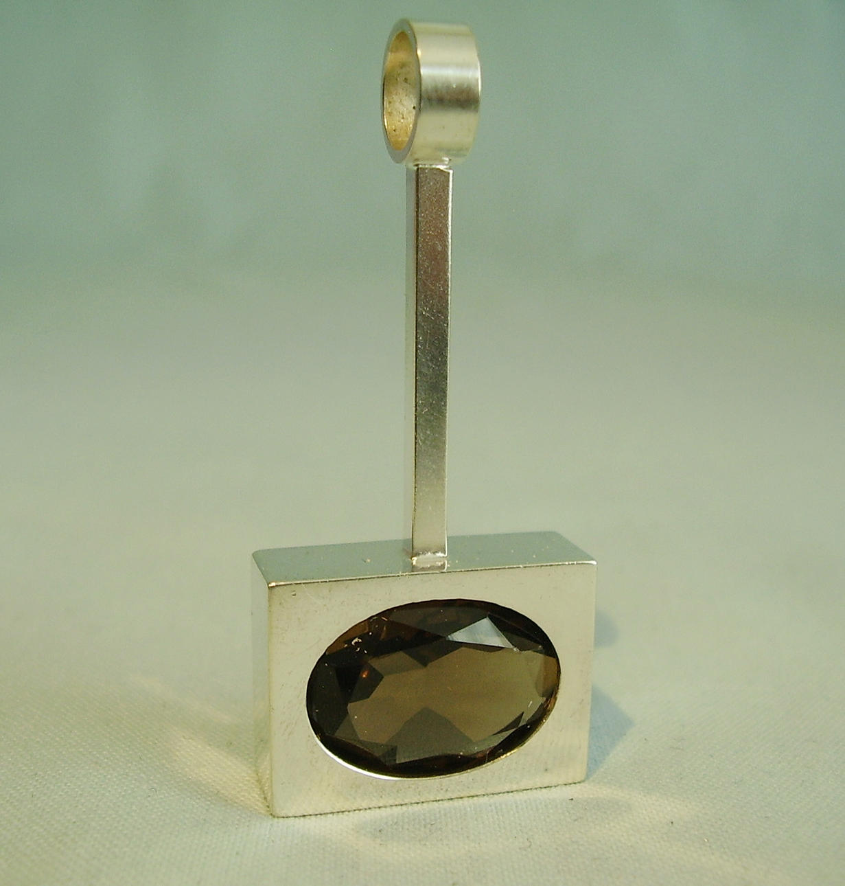 DESIGN-HÄNGE ​​FINLAND, signerat Kupitaan Kulta.