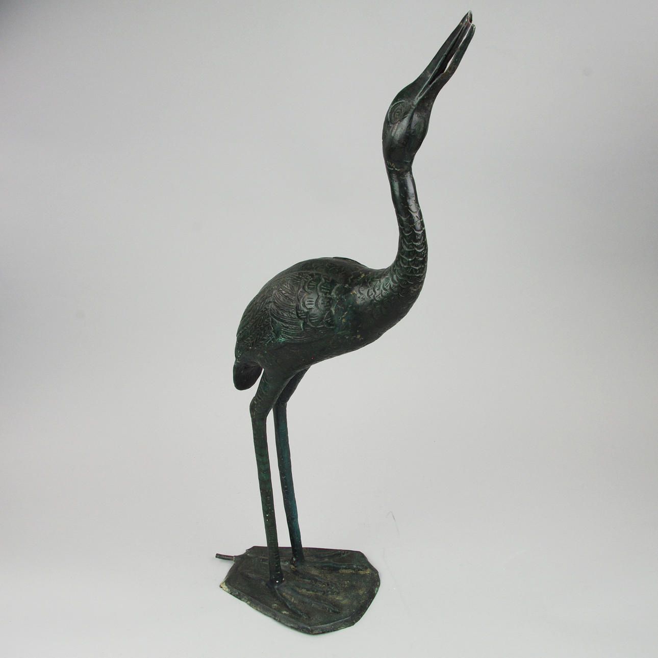 FONTÄNFIGUR, Ibisfågel, patinerad brons.