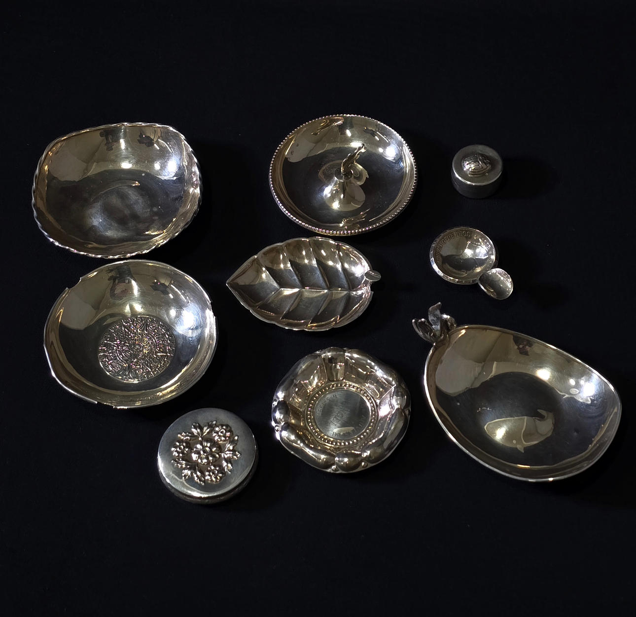 MINI BAKKER, ASKEBÆGRE OG PILLEBOKSE I SØLV.