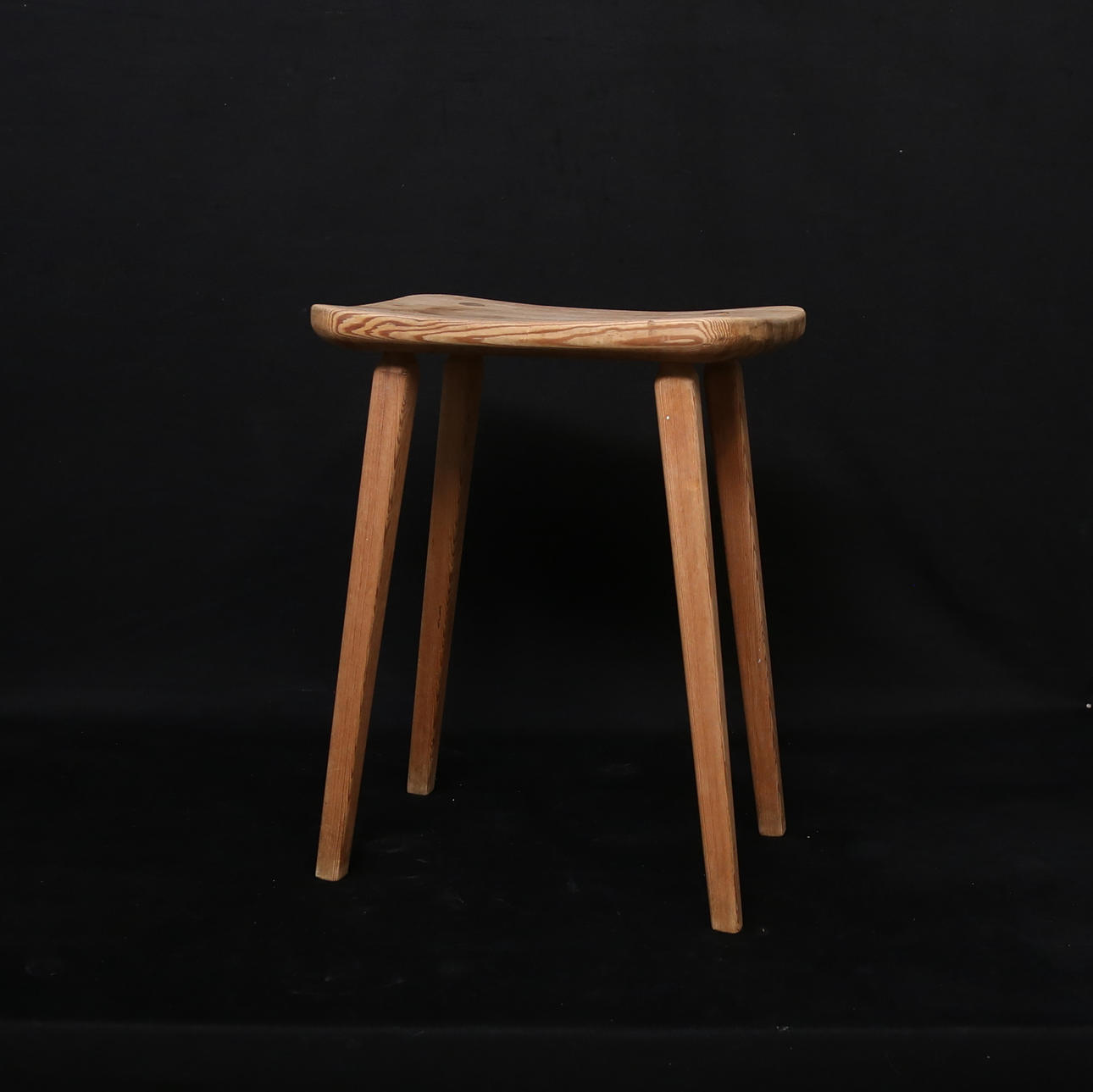 PALL, Möjligen Carl Malmsten.