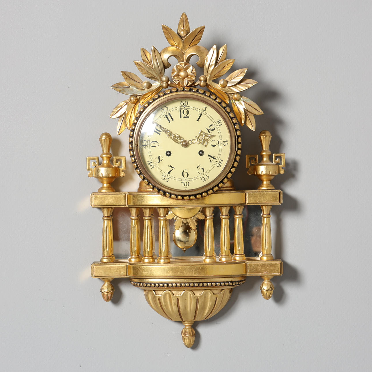 Vægvedhæng, 20. århundrede.