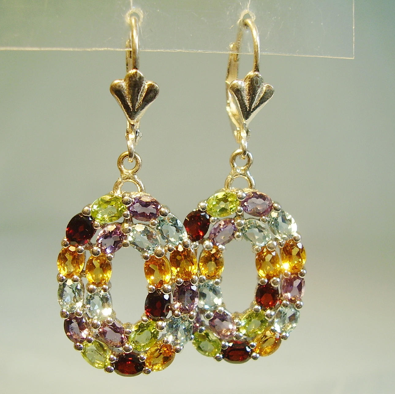 MULTICOLOR ÄDELSTEN ÖRHÄNGEN.