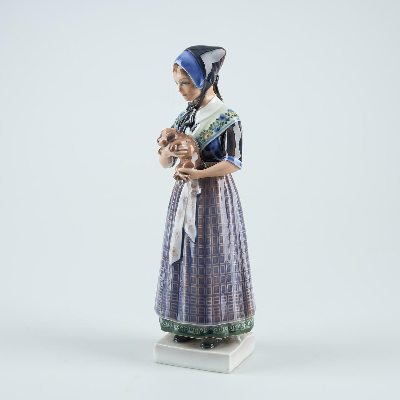 FIGURIINI, posliinia, Dahl Jensen.