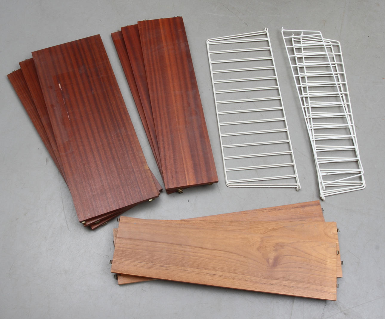 HYLLSYSTEM, "Stringhyllan", design Nils Strining, 1900-tal.