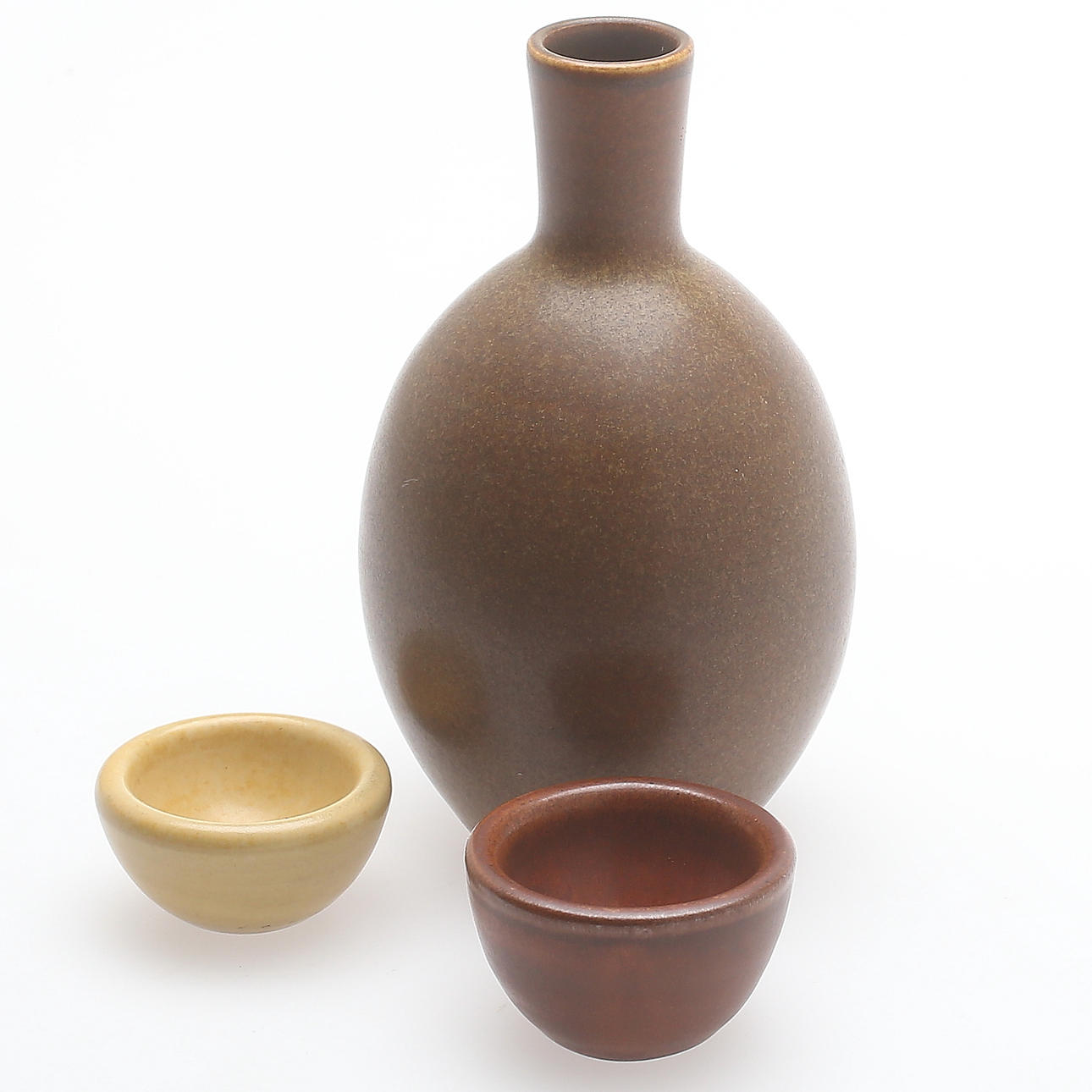 VAS, samt MINIATYRSKÅLAR, 2 st, stengods, Erich och Ingrid Triller, Tobo, 1900-tal.