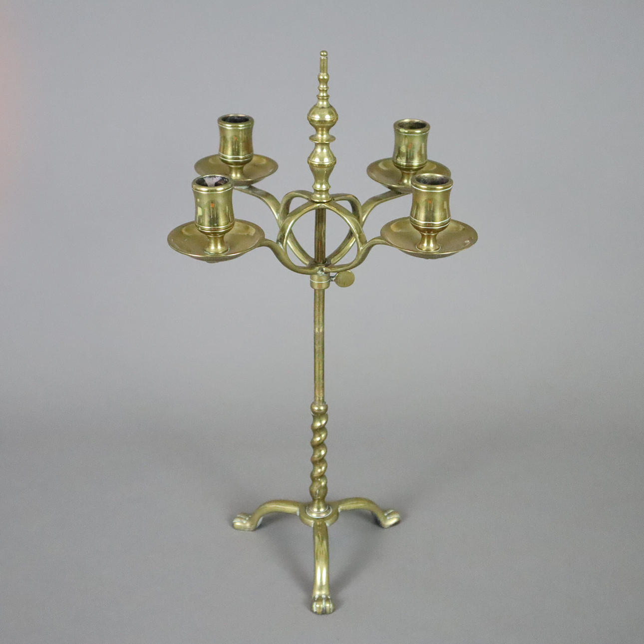 ANTIK LYSESTAGE - Messing, fire lamper.