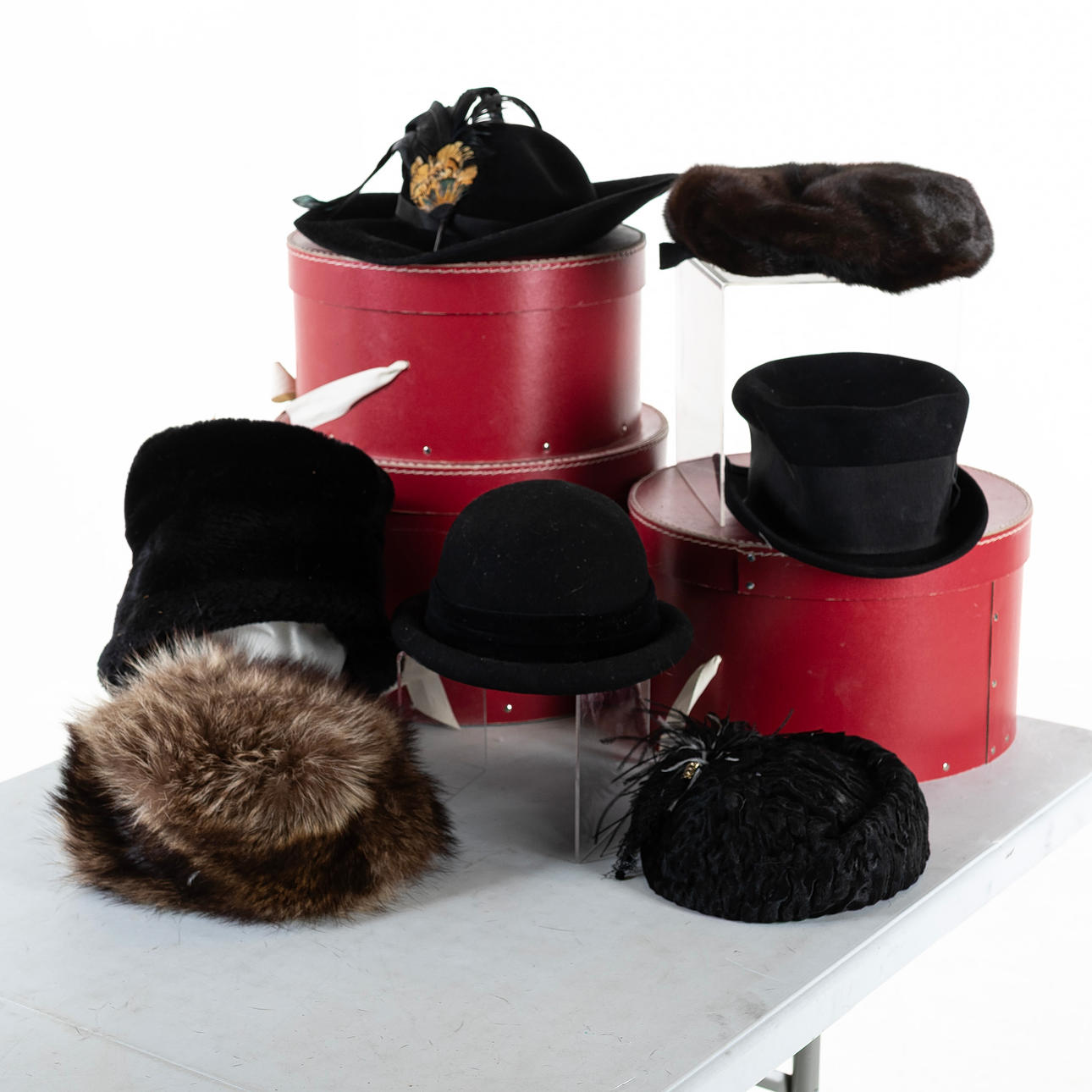 HÜTE, 7 Stück, Pelz usw.