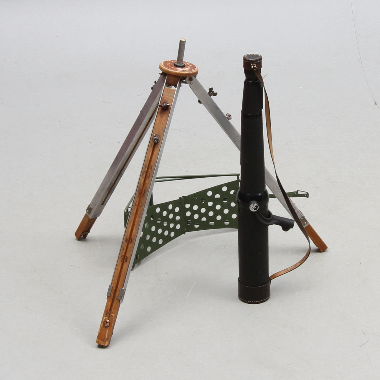 KIKARE, med stativ, Hensoldt Wetzlar, Dialyt, 40x60.