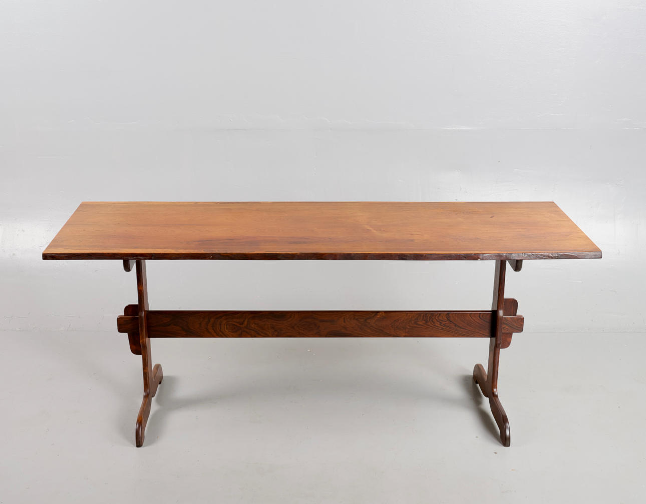DANSK MØBELDESIGN. Rectangular rosewood coffee table, 1950s.