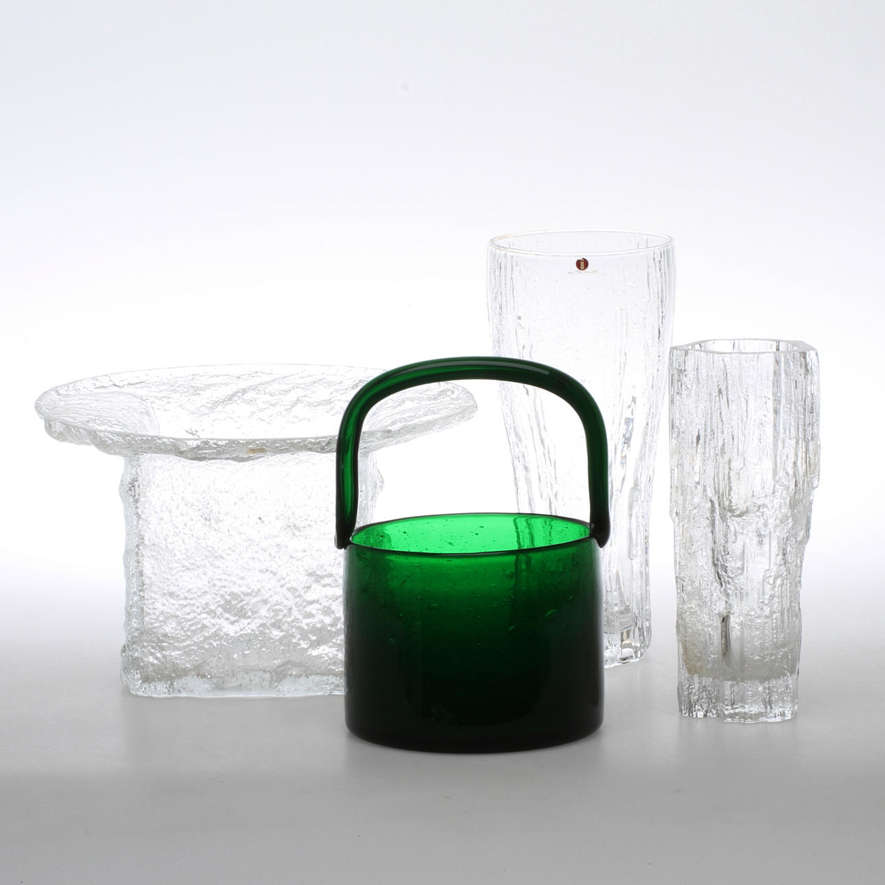 GLAS, 4 delar, bl a Kai Franck, Timo Sarpaneva och Tapio Wirkkala, Finland.