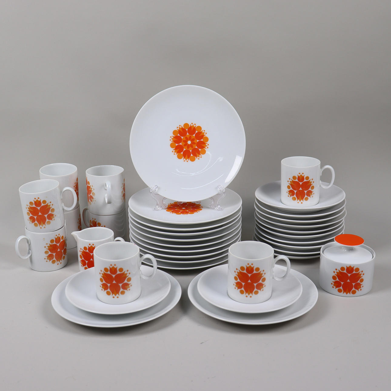 THOMAS, Alemania, set de café, 35 piezas.