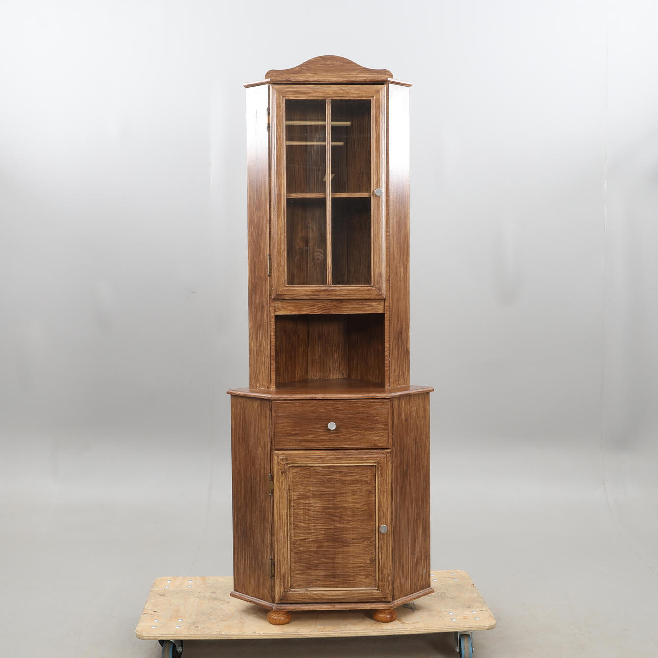 ARMARIO ESQUINERO, divisible.