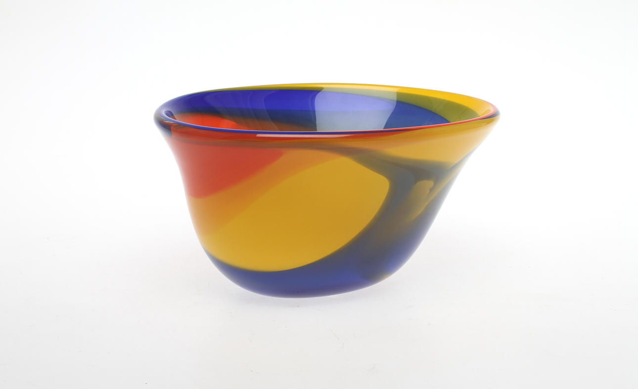 SKÅL, glas, troligen Ulf Johansson, sign Sjöhyttan unik.