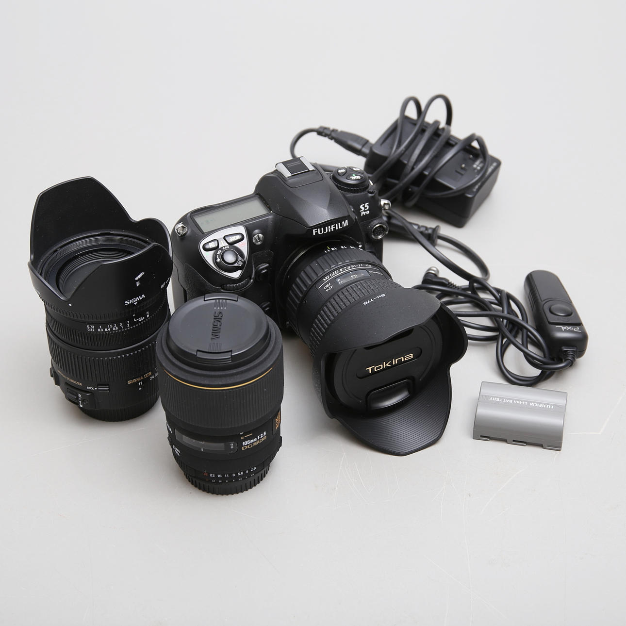 CAMERA, Fujifilm S5 Pro with optics and accessories.