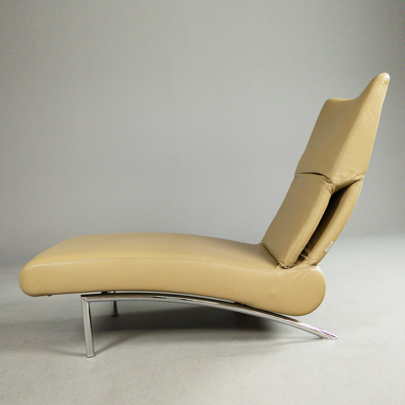 BONALDO POLTRONA CHAISE LOUNGE.
