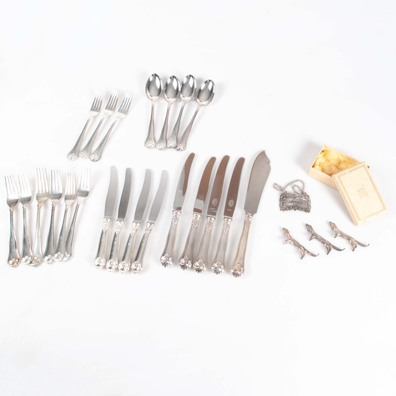 CUTLERY, SILVER, 1397 g.