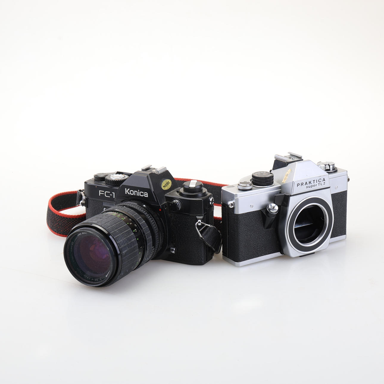 CÁMARAS ANALÓGICAS, así como lente.