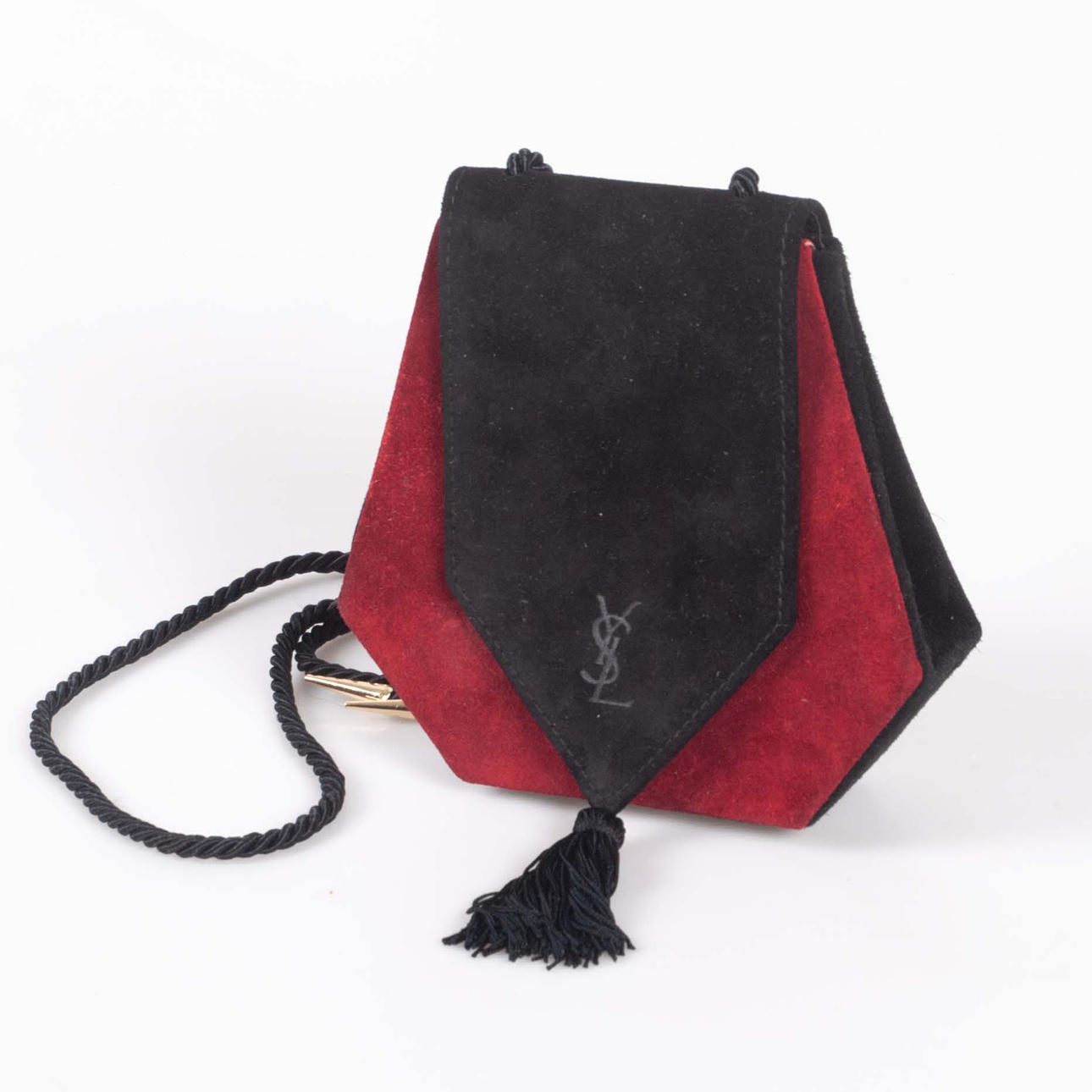 YVES SAINT LAURENT. Taske, sort og rød ruskind.