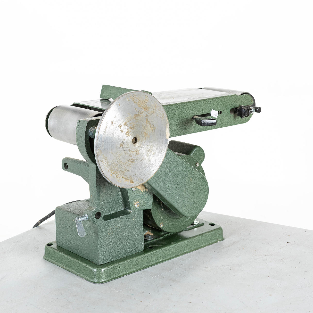 BAND- och rondellslip, Nova.