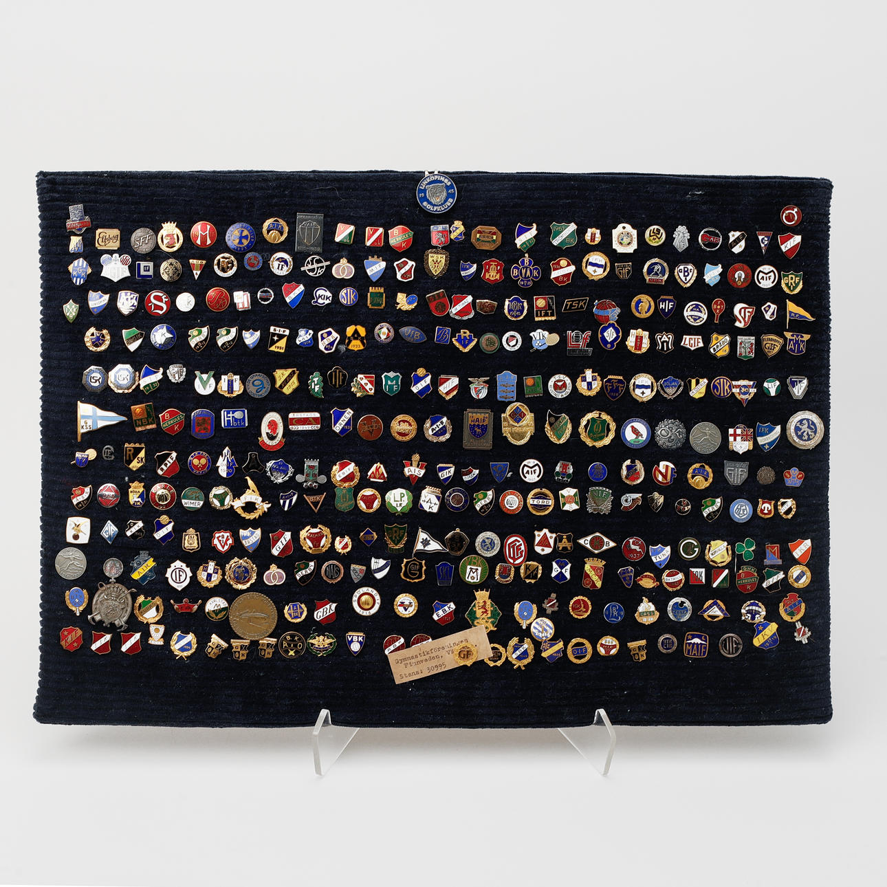 PINS/NÅLAR, cirka 300 stycken.