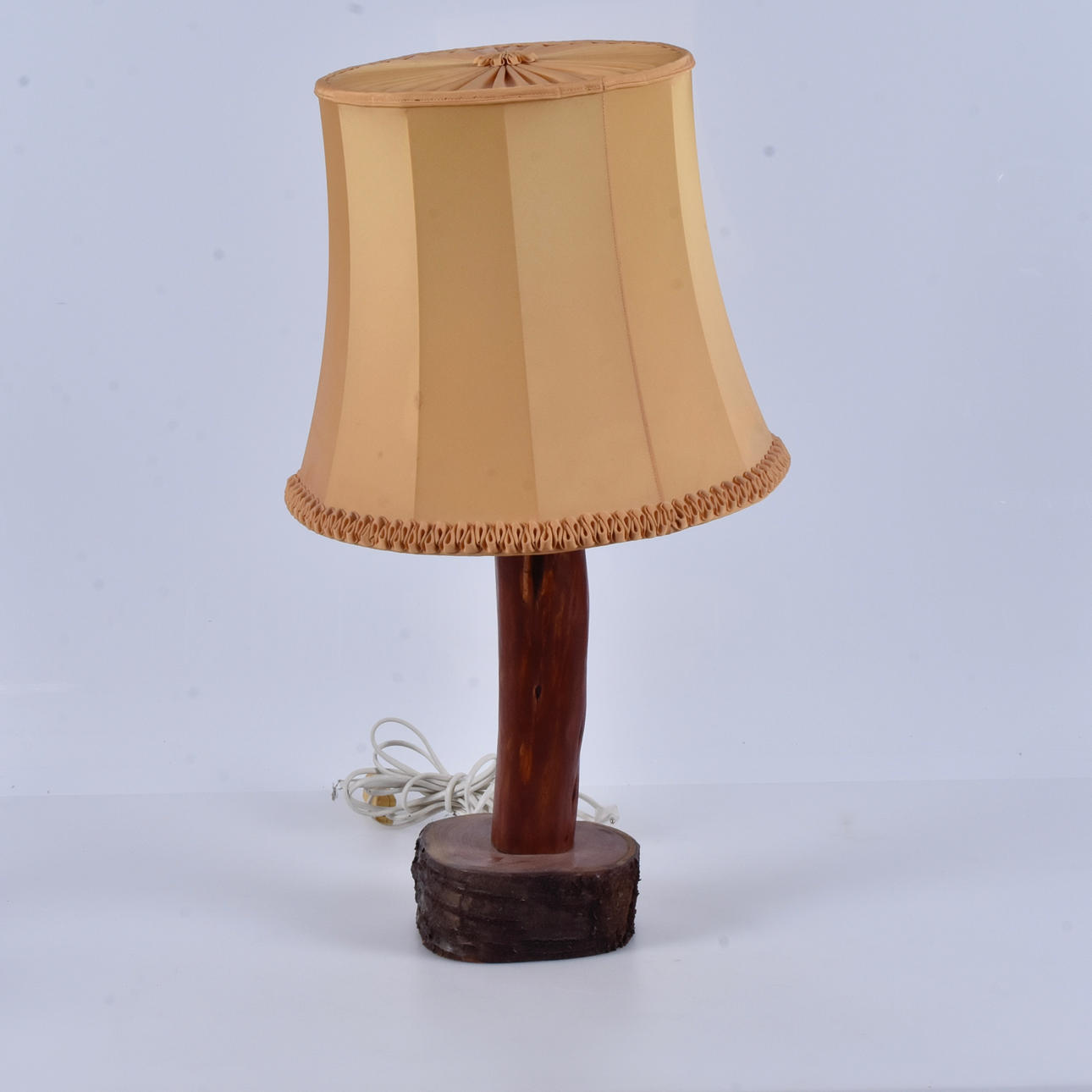 TABLE LAMP, WOOD.