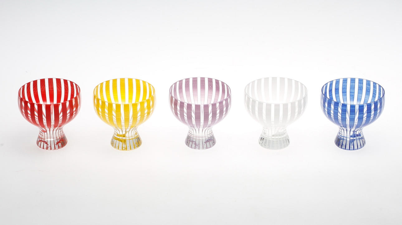 COUPEGLAS, 5 st, "Strikt", Bengt Orup, Johansfors.