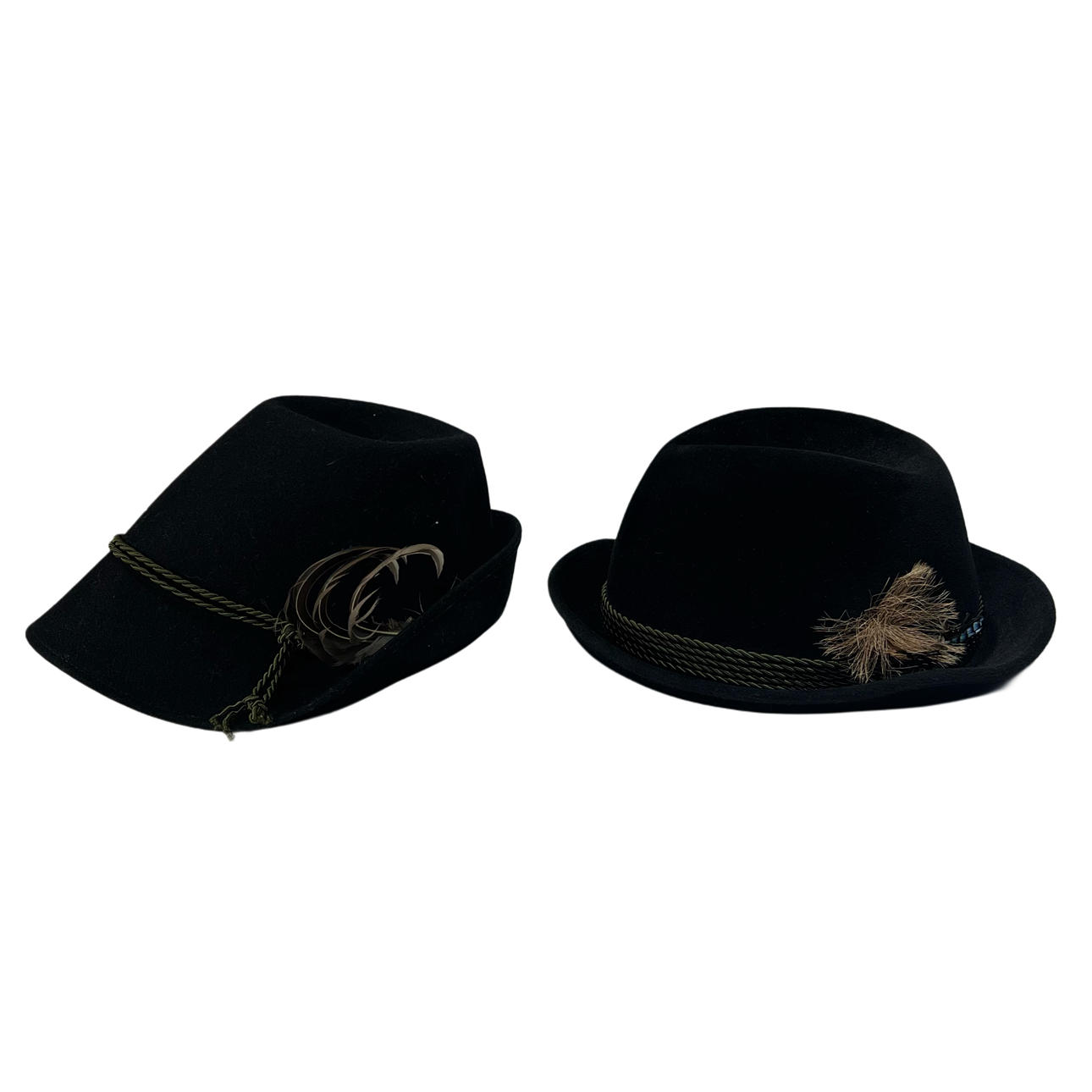 Två tyrolska jakthattar.