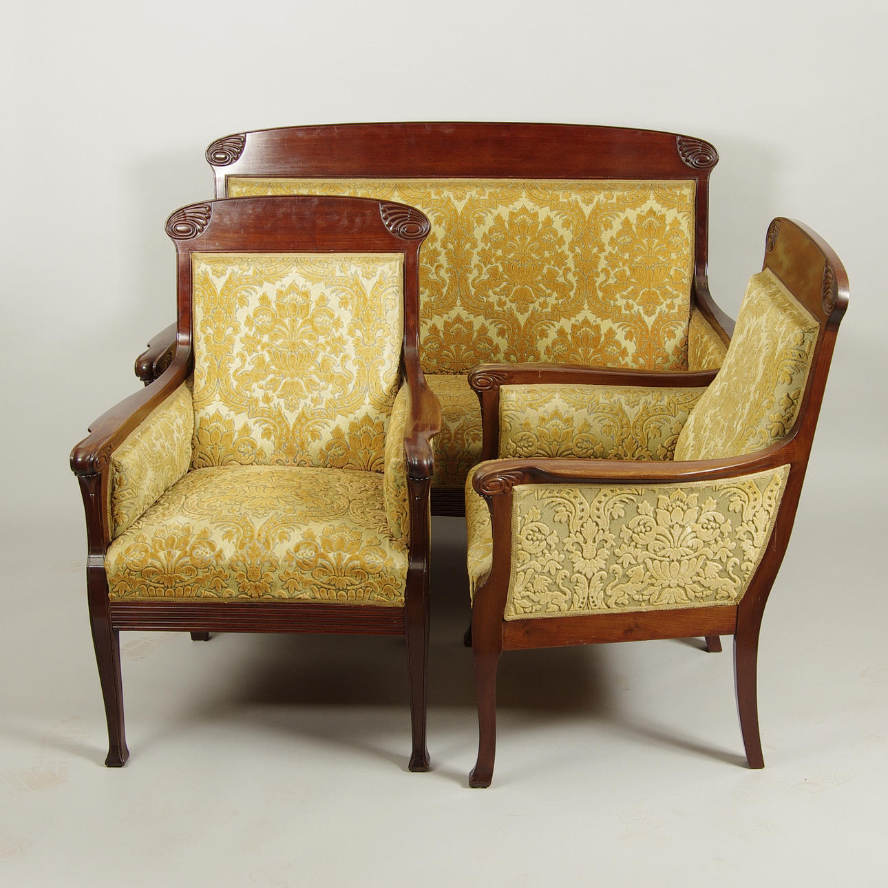 SOFFGRUPP, mahogny/skulpterad plysch, jugend.